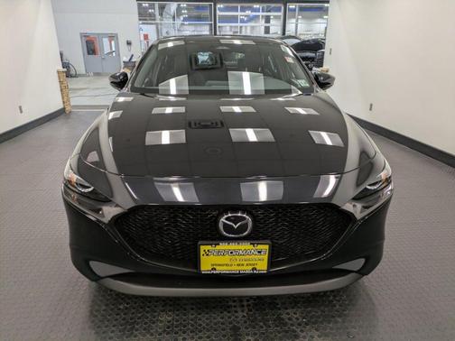 2025 Mazda Mazda3 FWD w/Preferred Package