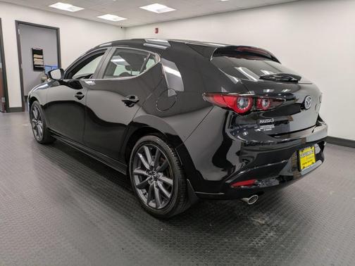 2025 Mazda Mazda3 FWD w/Preferred Package