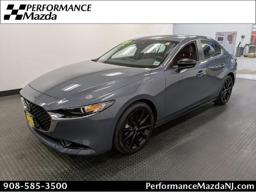 2022 Mazda Mazda3 Carbon Edition