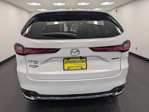 2024 Mazda CX-90 PHEV Premium Plus