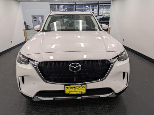 2024 Mazda CX-90 PHEV Premium Plus
