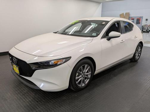 2022 Mazda Mazda3 2.5S FWD