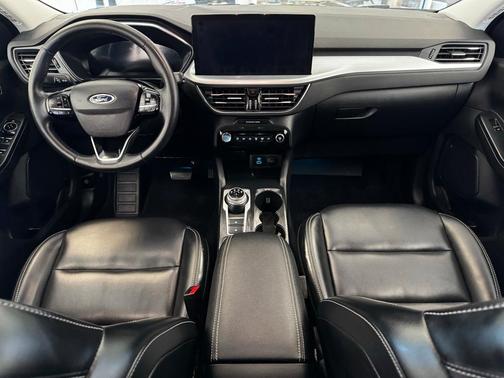 2023 Ford Escape Platinum