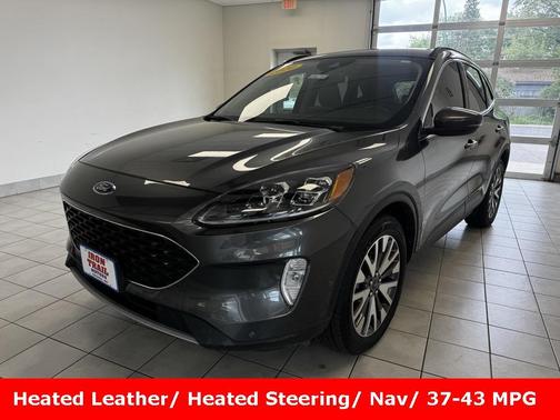 2020 Ford Escape Titanium Hybrid