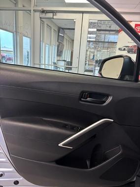 2024 Toyota Corolla Cross Hybrid SE