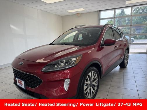 2021 Ford Escape Titanium Hybrid