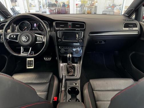 2015 Volkswagen Golf GTI AUTOBAHN