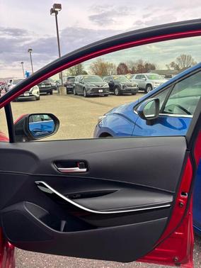 2024 Toyota Corolla Hatchback XSE