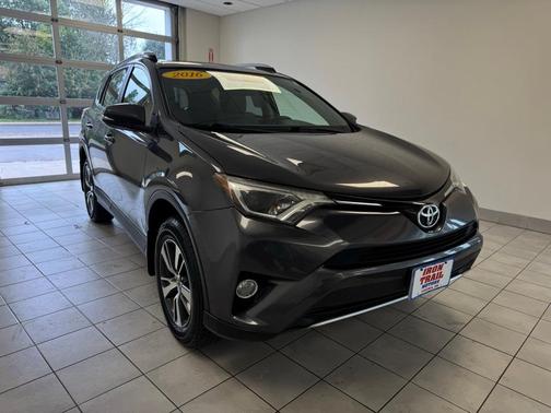 2016 Toyota RAV4 XLE