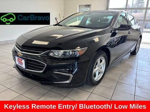 Mosaic Black Metallic 2017 Chevrolet Malibu 1LS