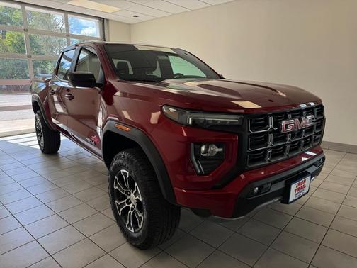 2023 GMC Canyon AT4