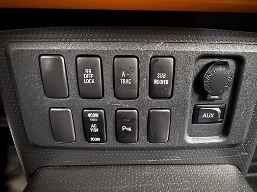 2008 Toyota FJ Cruiser Base (Retail Orders Only) (A5)