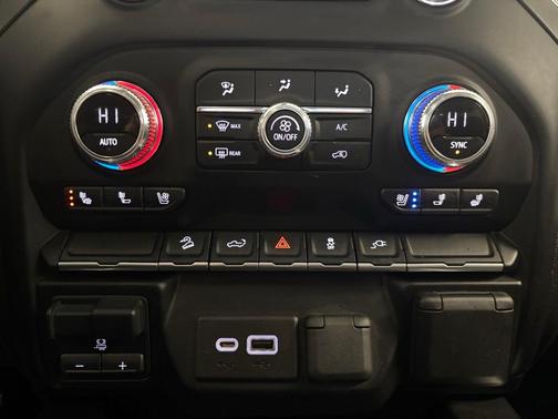 2022 GMC Sierra 1500 Limited AT4