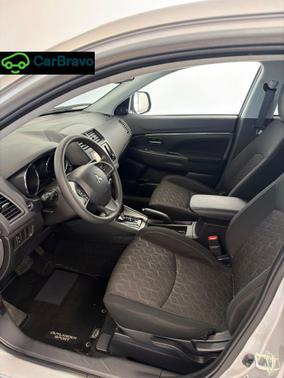 Silver Alloy 2025 Mitsubishi Outlander Sport 2.0 ES