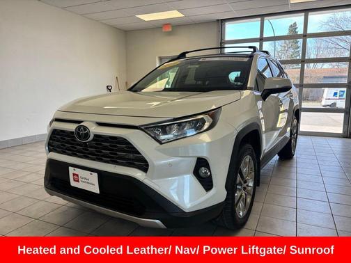 Blizzard Pearl 2019 Toyota RAV4 Limited