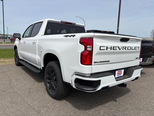 Summit White 2026 Chevrolet Silverado 1500 RST