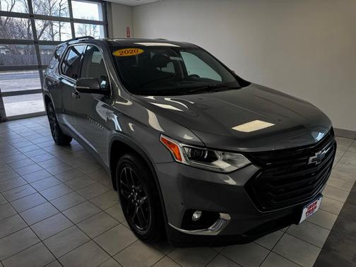 2020 Chevrolet Traverse LT Cloth
