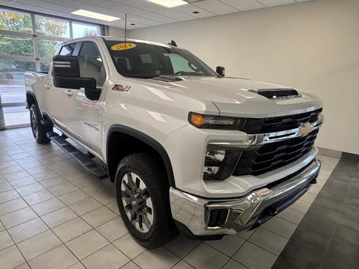 2024 Chevrolet Silverado 3500 LT