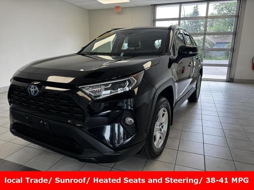 2021 Toyota RAV4 Hybrid XLE