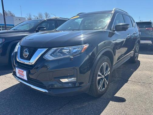 2020 Nissan Rogue SV