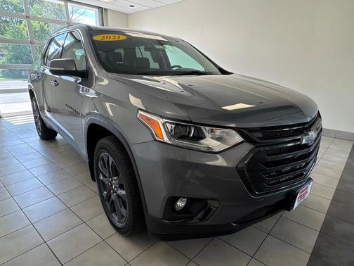 2021 Chevrolet Traverse RS