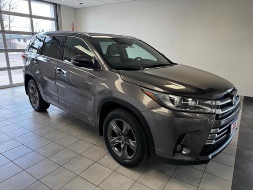 2018 Toyota Highlander Hybrid Limited Platinum