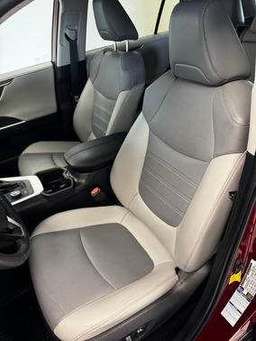 2022 Toyota RAV4 Hybrid Limited