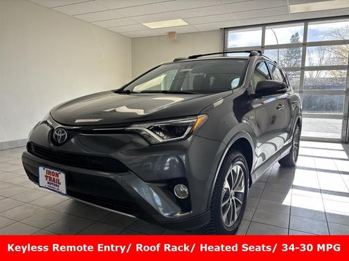 2017 Toyota RAV4 Hybrid XLE