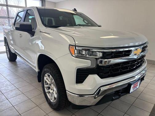 Summit White 2026 Chevrolet Silverado 1500 LT