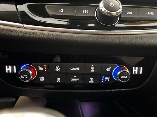 2020 Buick Enclave Premium