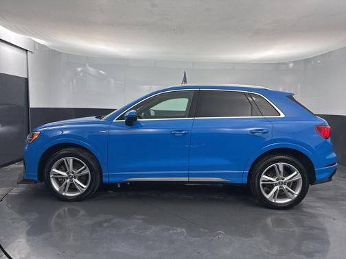 2020 Audi Q3 45 S line Premium
