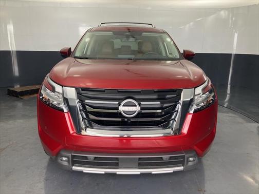 2023 Nissan Pathfinder Platinum 4WD