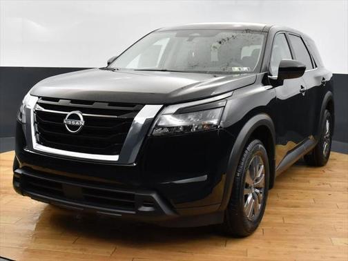 2025 Nissan Pathfinder S 4WD