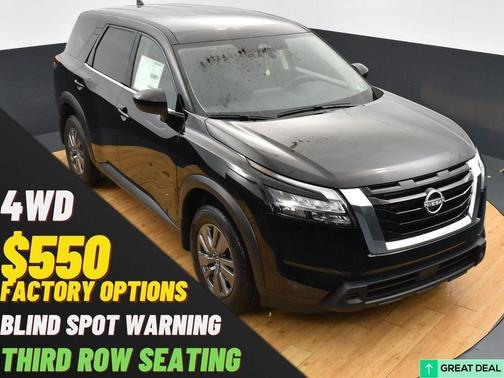 2025 Nissan Pathfinder S 4WD
