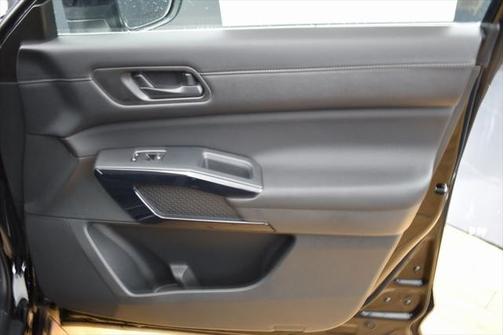 2025 Nissan Pathfinder S 4WD