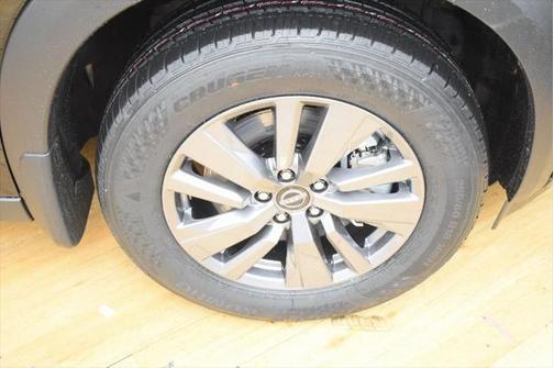 2025 Nissan Pathfinder S 4WD