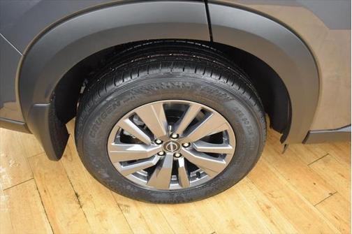 2025 Nissan Pathfinder S 4WD