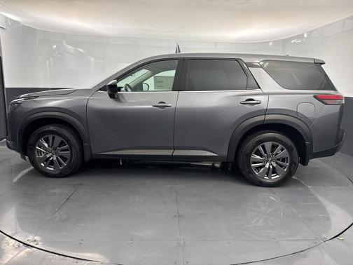 2025 Nissan Pathfinder S 4WD