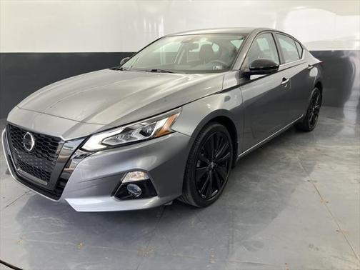 2022 Nissan Altima SR Intelligent AWD