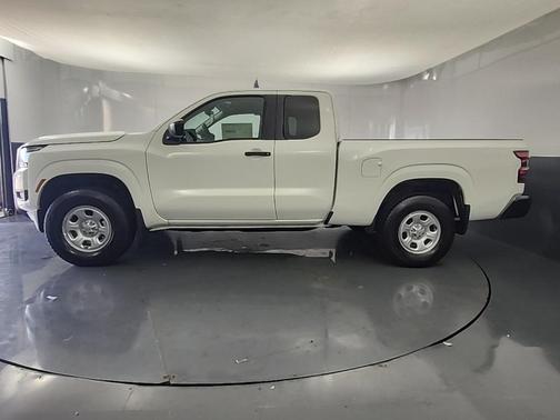 2025 Nissan Frontier S