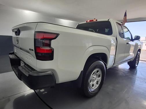 2025 Nissan Frontier S