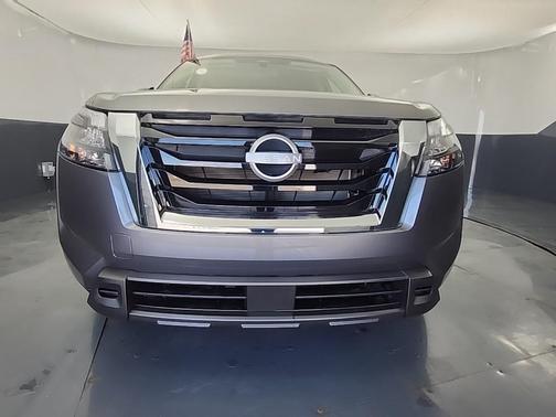 2025 Nissan Pathfinder S 4WD