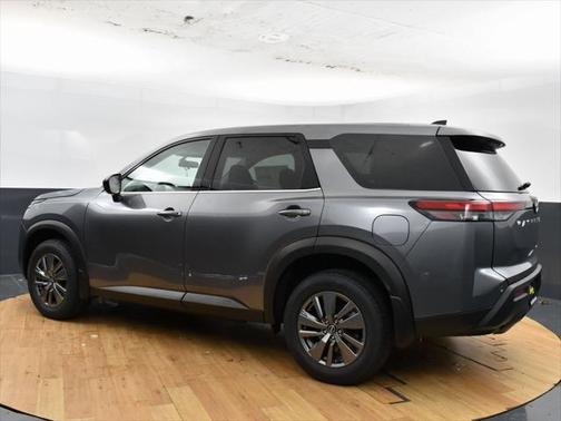 2025 Nissan Pathfinder S 4WD