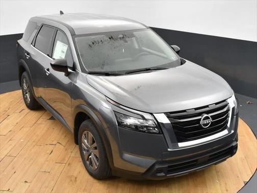 2025 Nissan Pathfinder S 4WD