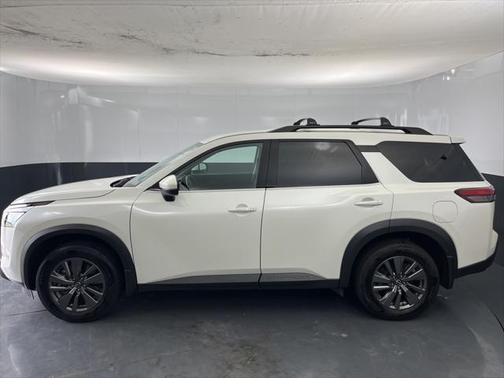 2024 Nissan Pathfinder SV 4WD