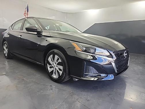 2025 Nissan Altima S FWD