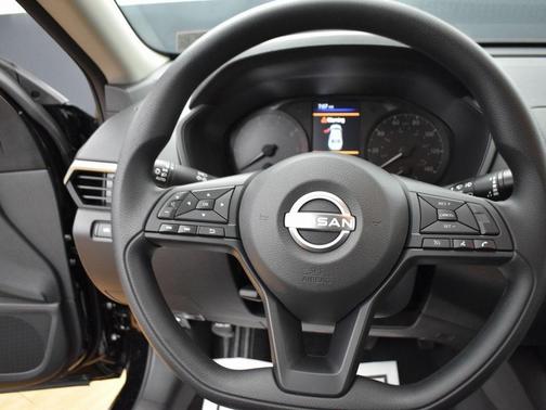 2025 Nissan Altima S FWD