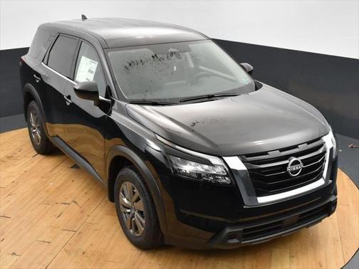2025 Nissan Pathfinder S 4WD