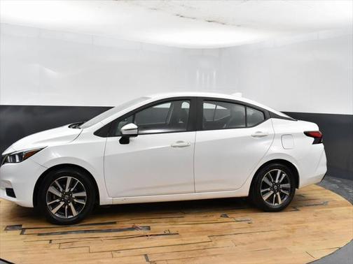 2021 Nissan Versa 1.6 SV