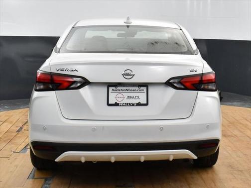 2021 Nissan Versa 1.6 SV